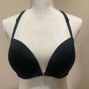 Like new, black VS front closure push-up bra